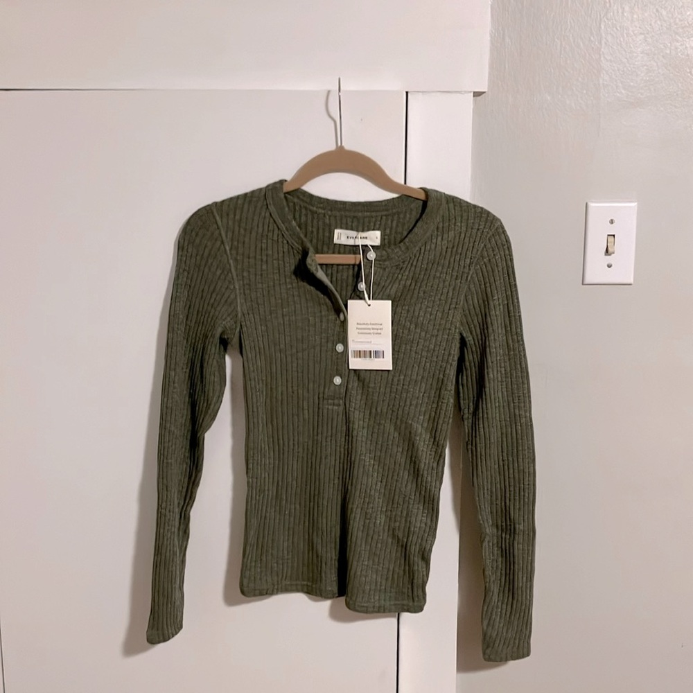 Everlane Olive Long Sleeve Ribbed Tee